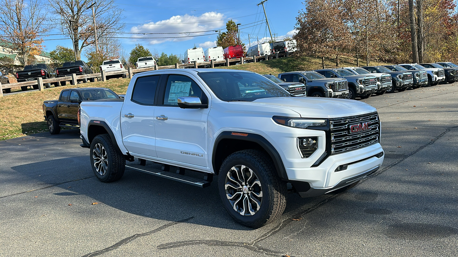 2024 GMC Canyon 4WD Denali 2