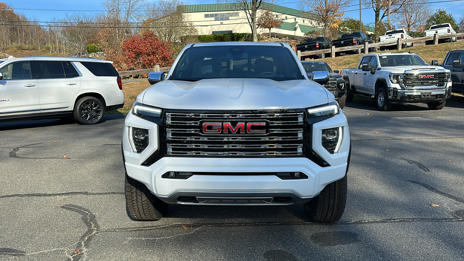 2024 GMC Canyon 4WD Denali 3