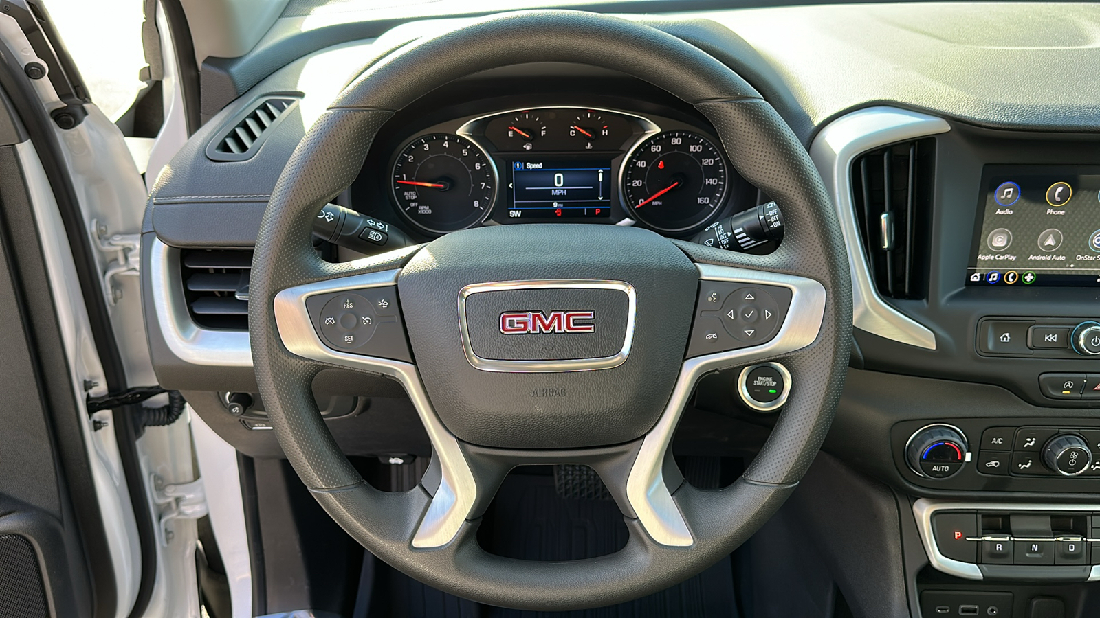 2024 GMC Terrain SLE 9