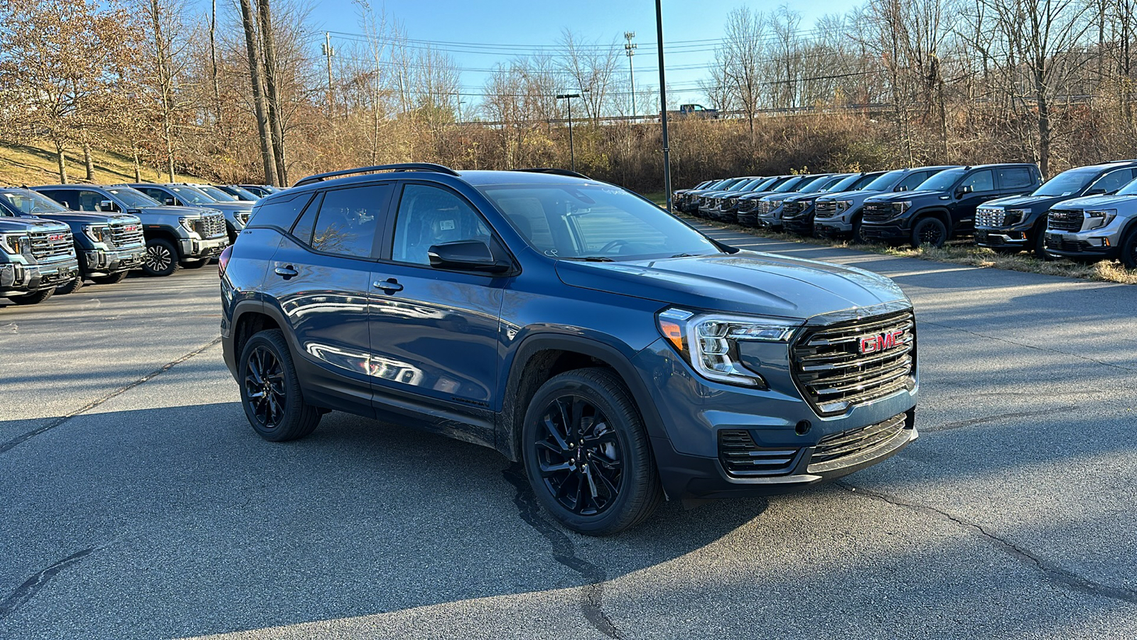 2024 GMC Terrain SLE 2