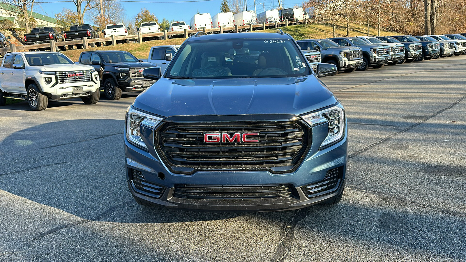 2024 GMC Terrain SLE 3