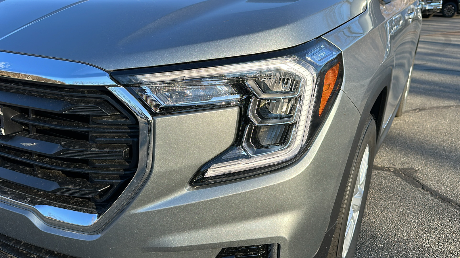 2024 GMC Terrain SLE 4