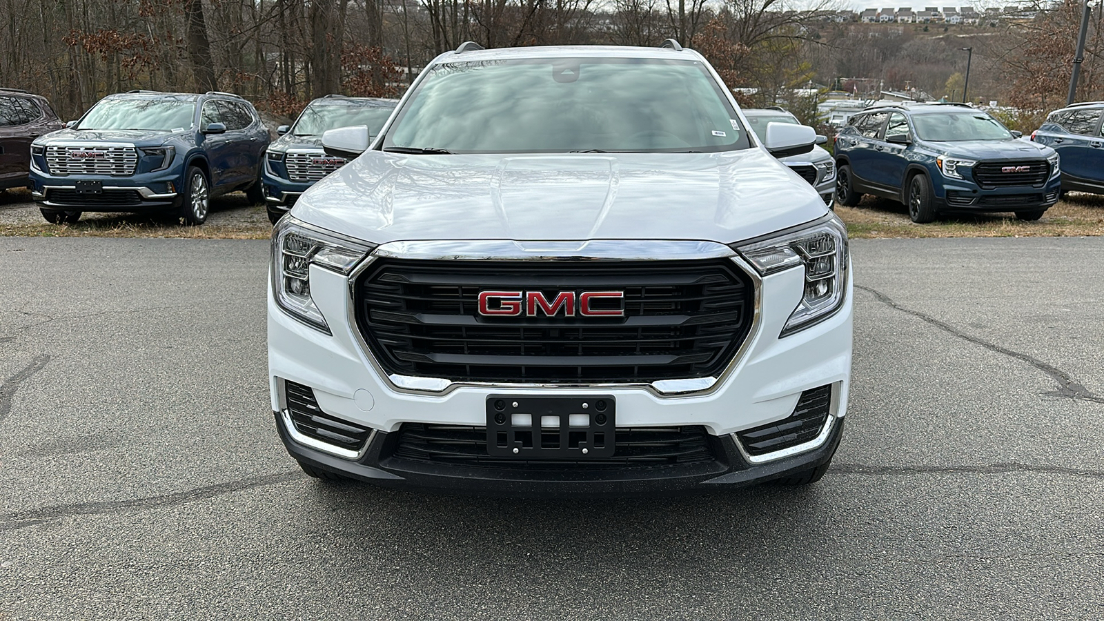 2024 GMC Terrain SLE 3