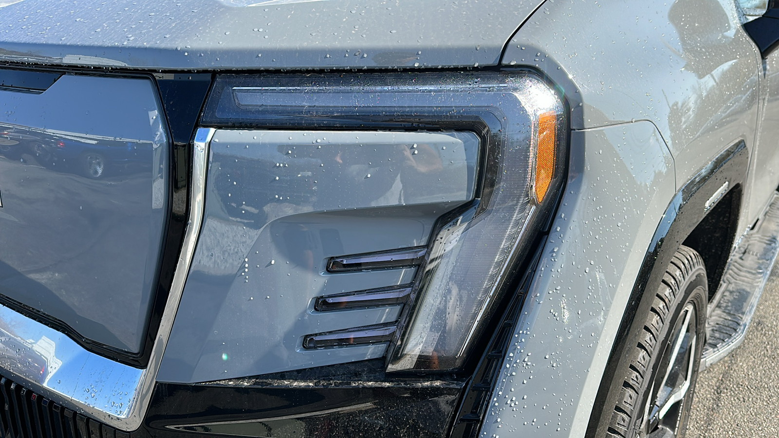 2025 GMC Sierra EV Max Range Denali 5