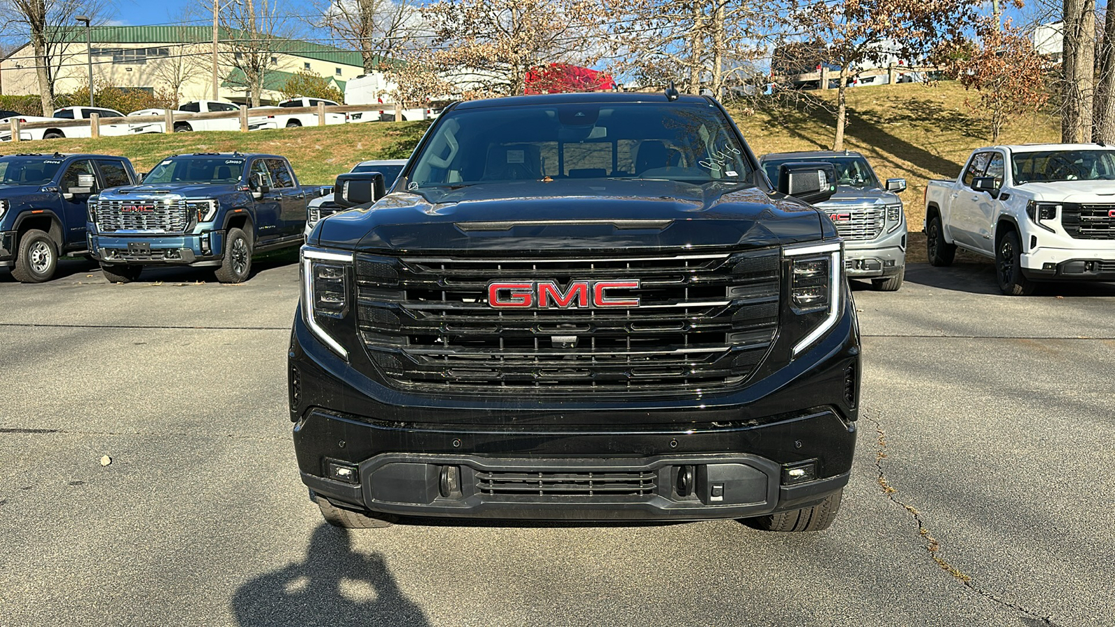 2025 GMC Sierra 1500 Elevation 3