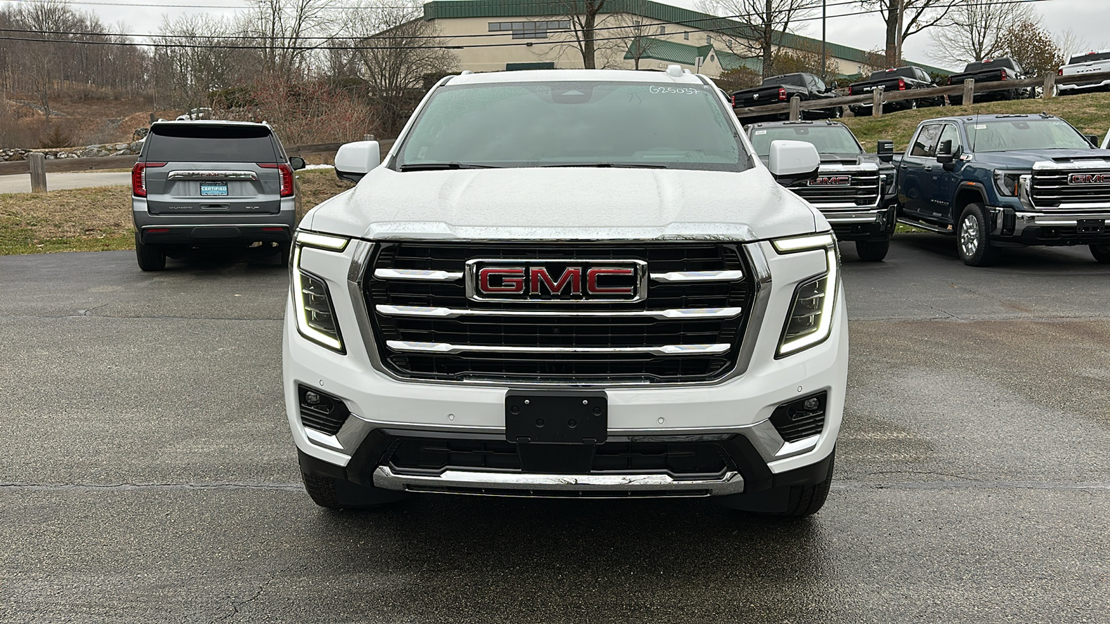 2025 GMC Yukon XL Elevation 3