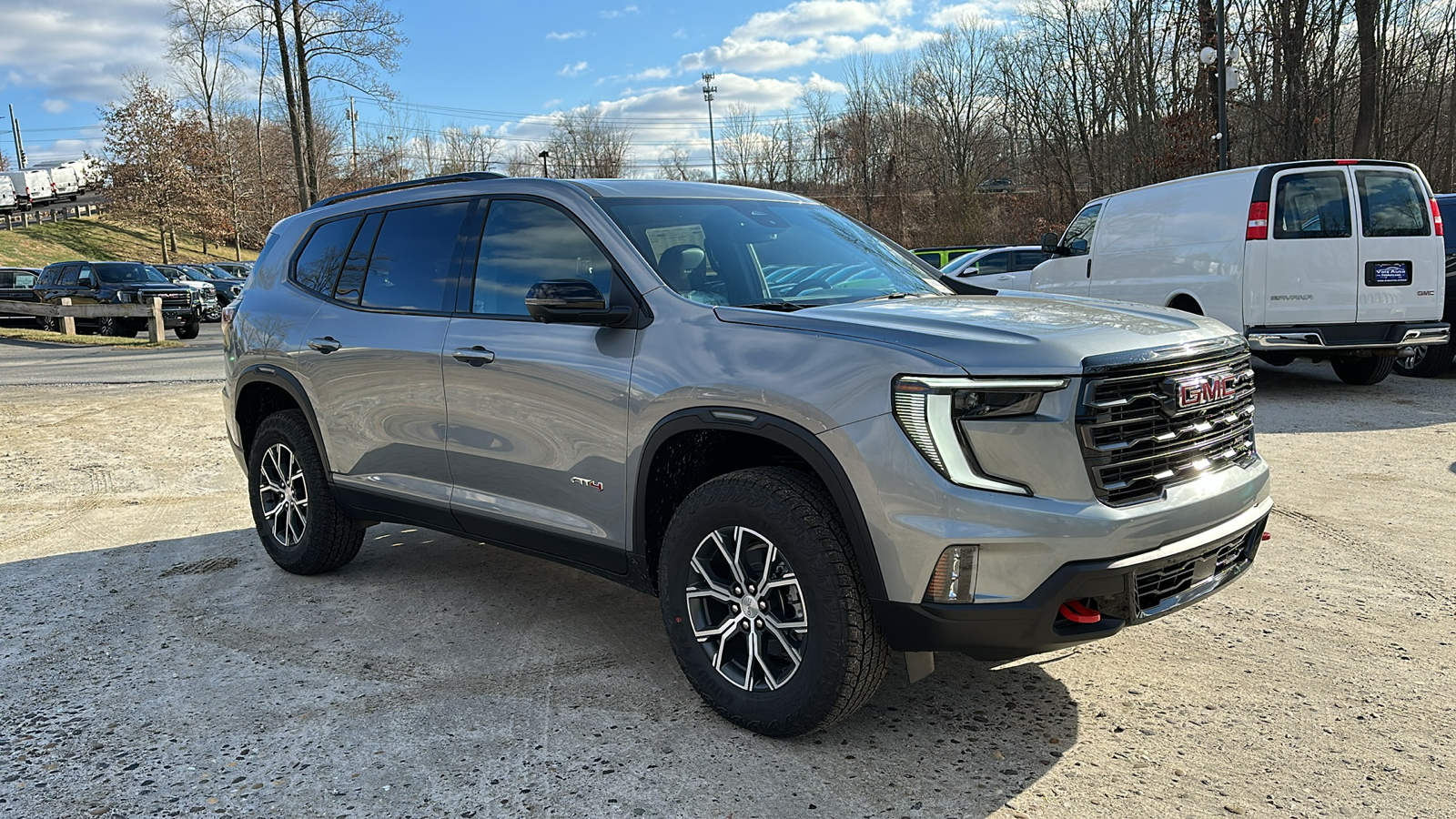 2025 GMC Acadia AWD AT4 2