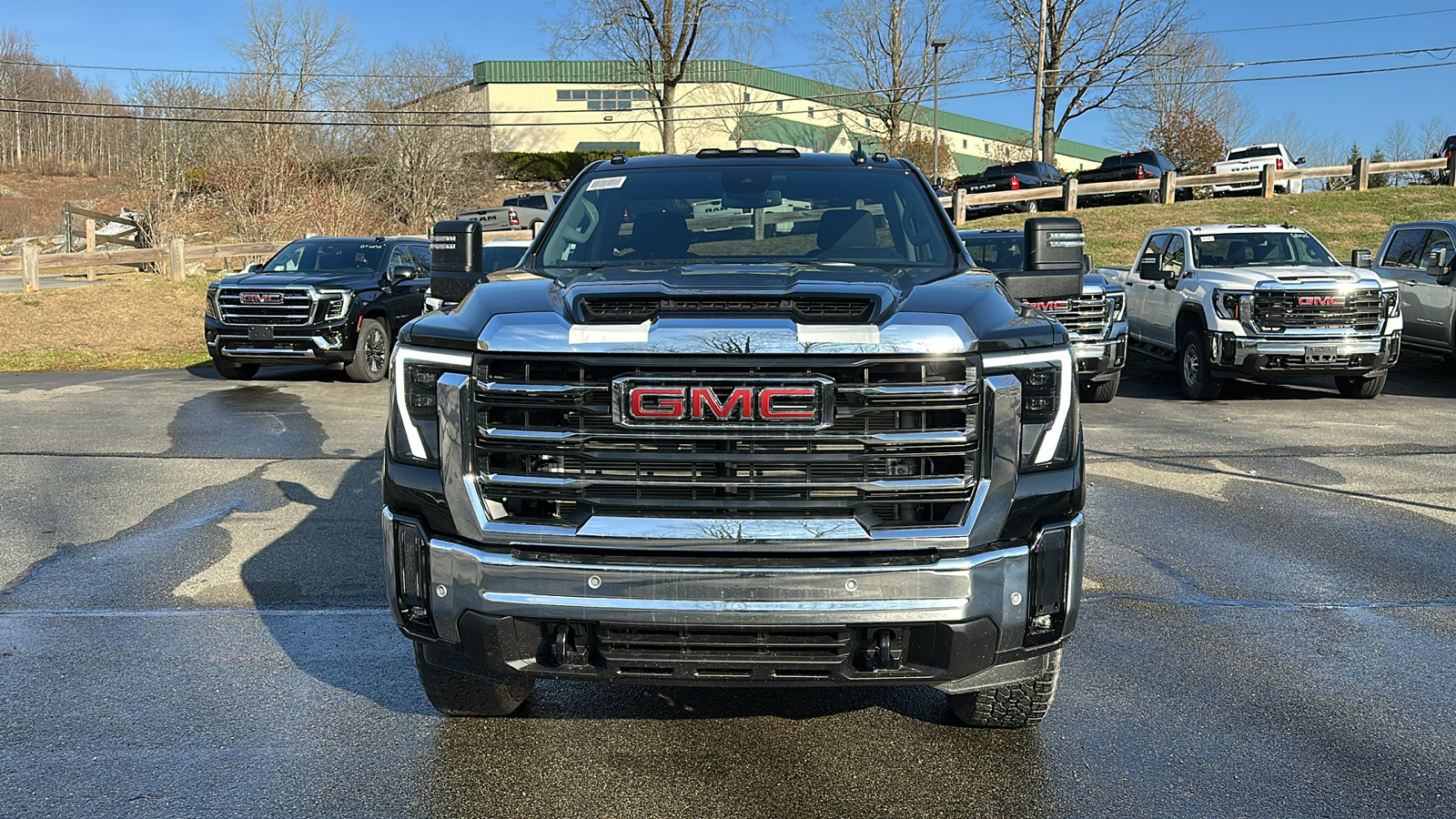 2025 GMC Sierra 3500HD SLE 3