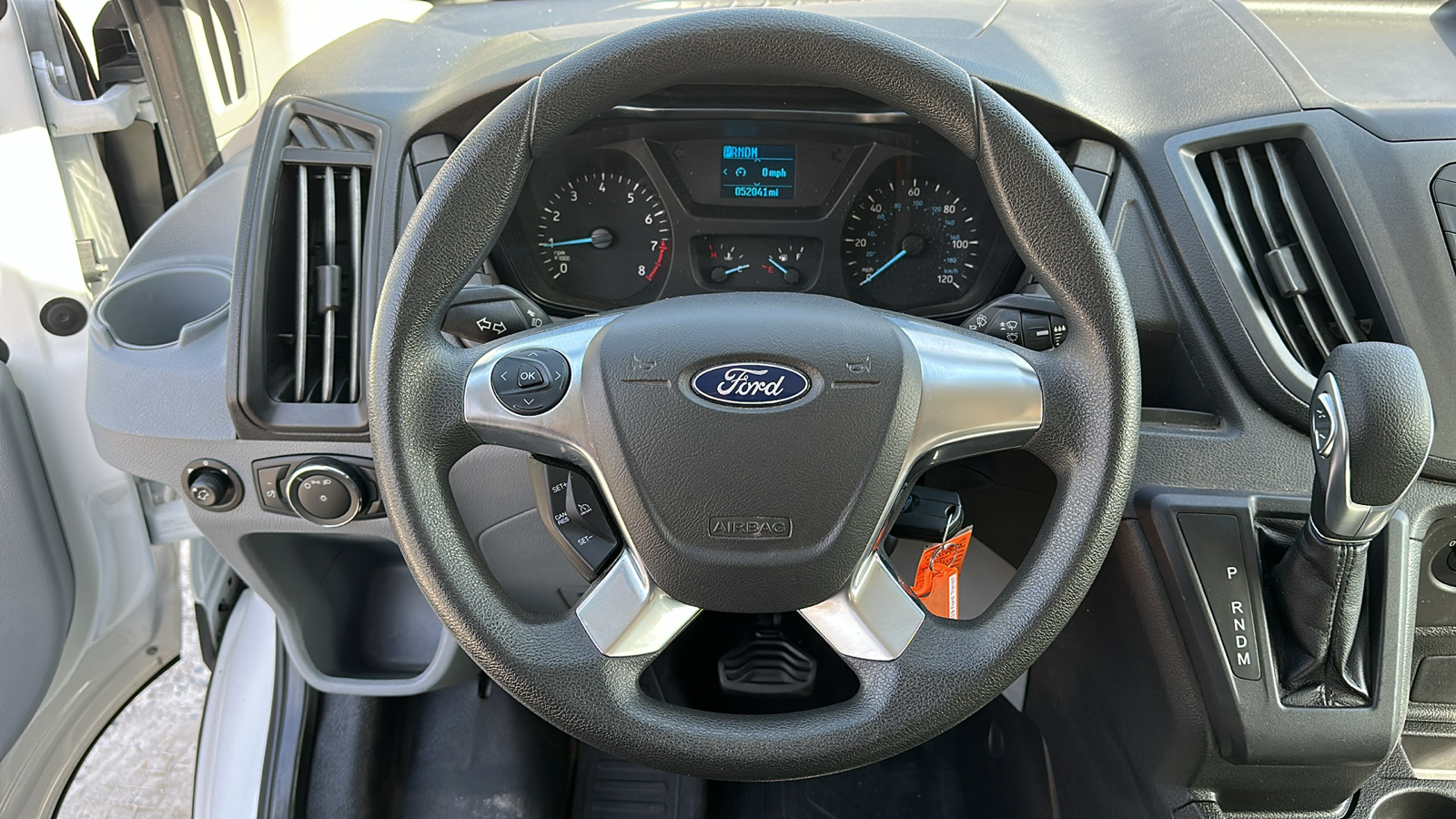 2019 Ford Transit 250 11