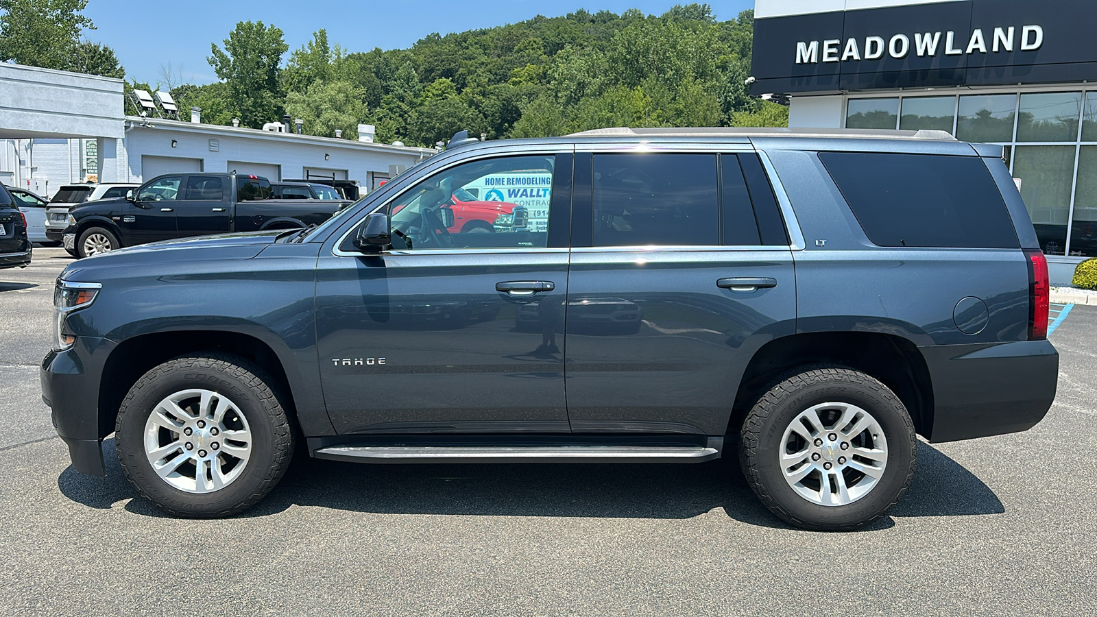 2019 CHEVROLET TAHOE LT 8