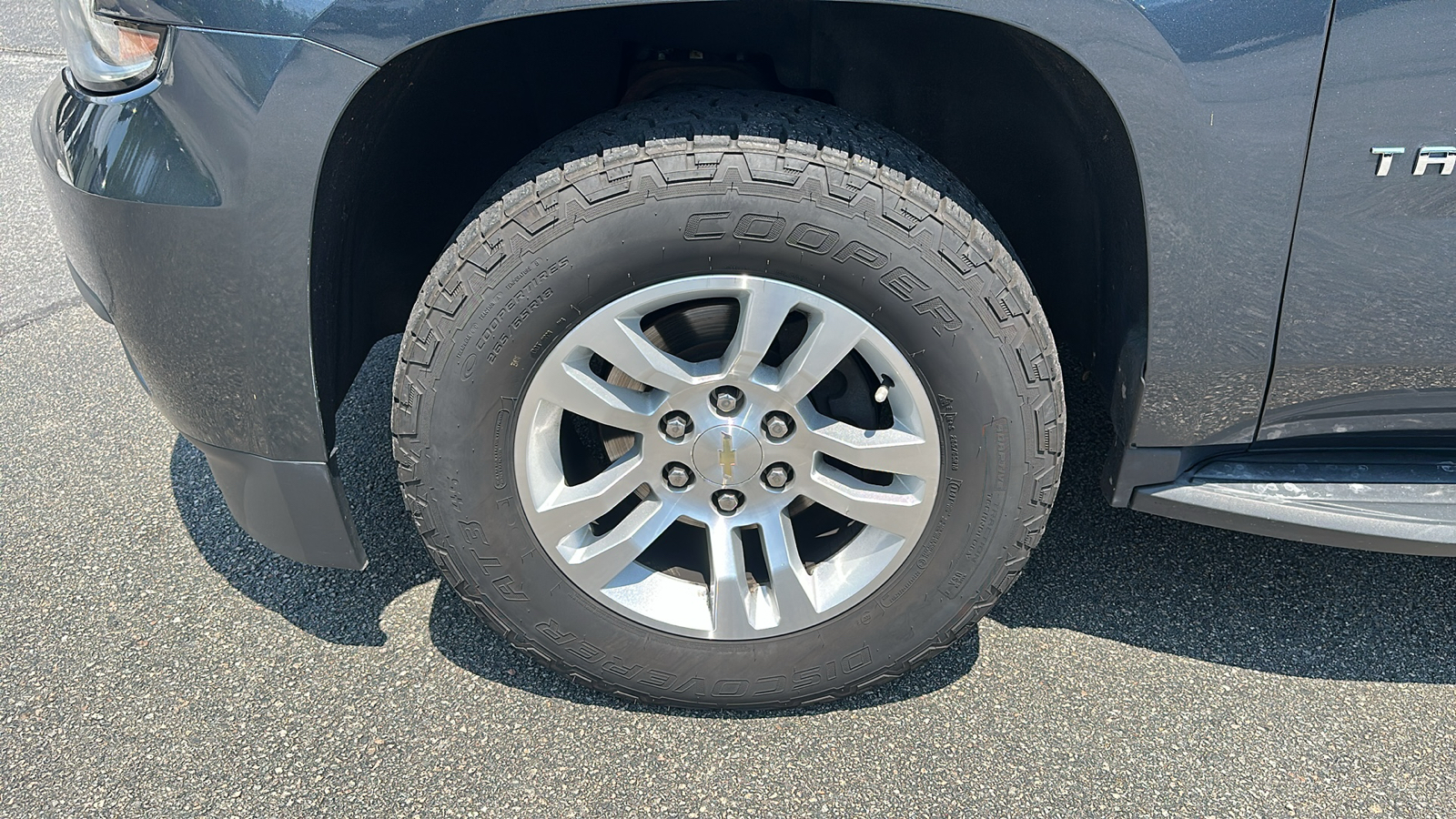 2019 CHEVROLET TAHOE LT 11