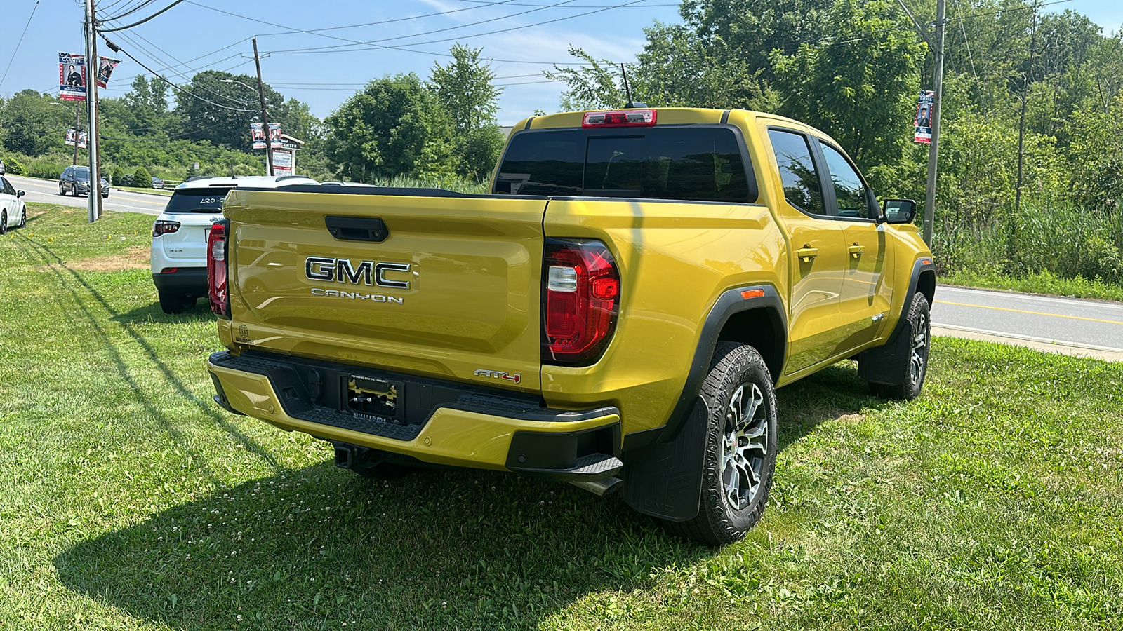 2023 GMC CANYON 4WD AT4 5