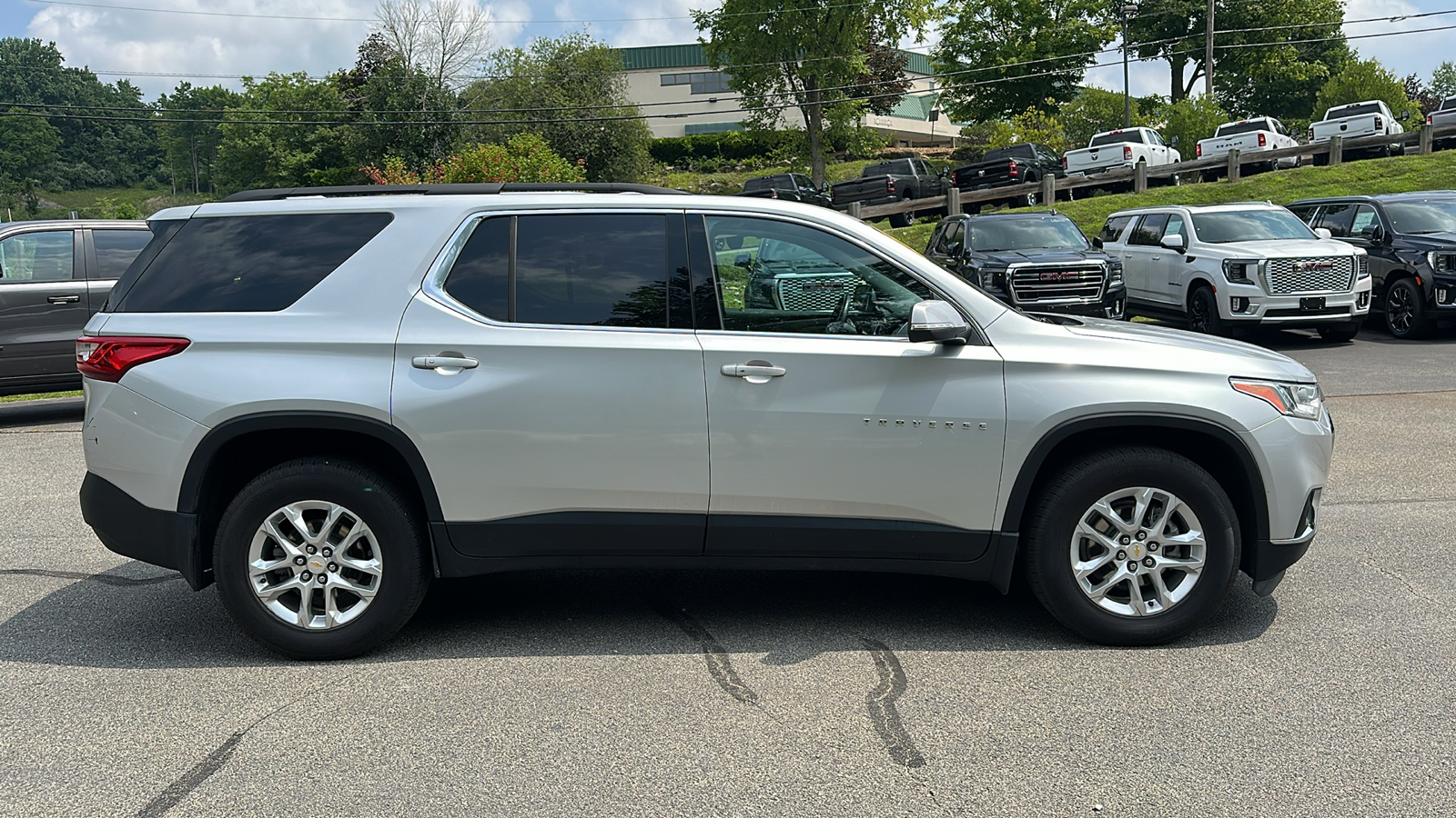 2021 CHEVROLET TRAVERSE LT LEATHER 4