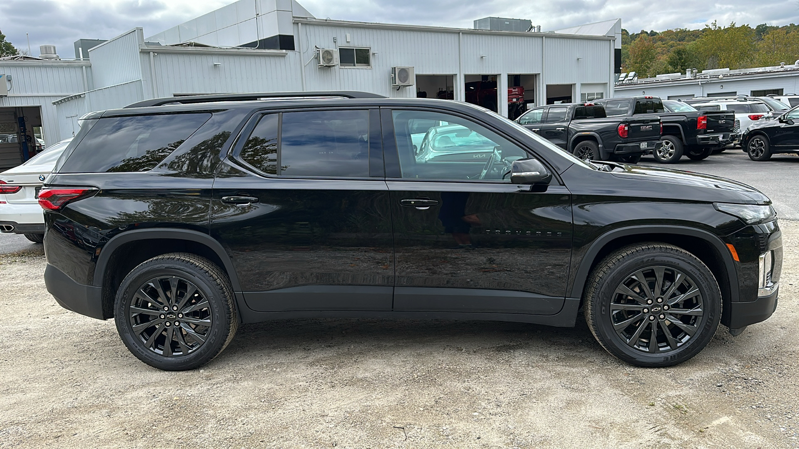 2022 CHEVROLET TRAVERSE RS 3