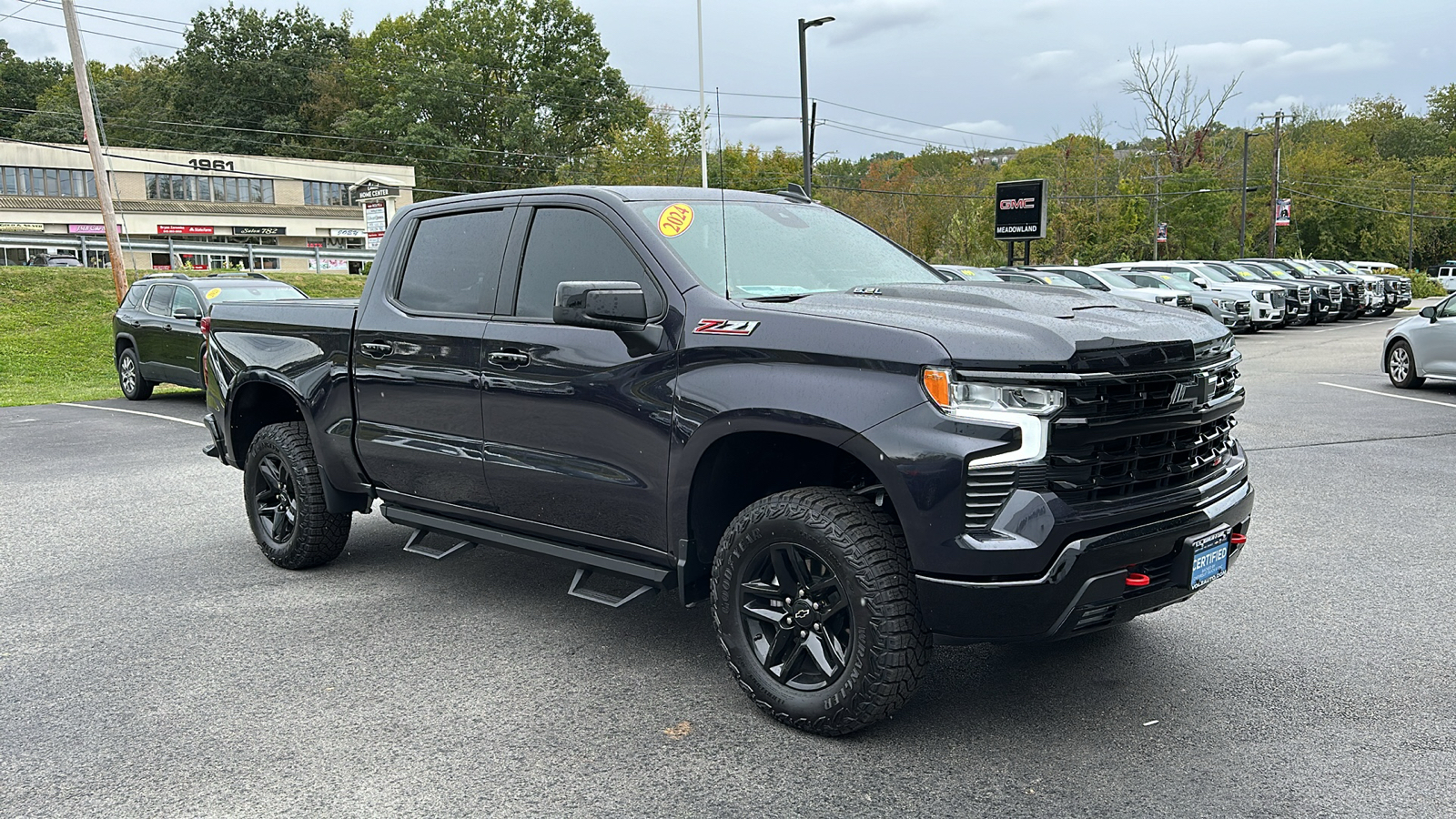 2024 CHEVROLET SILVERADO 1500 LT TRAIL BOSS 2