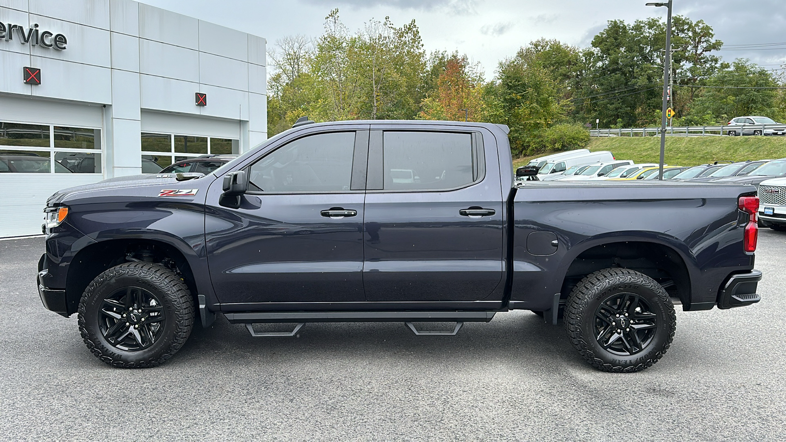 2024 CHEVROLET SILVERADO 1500 LT TRAIL BOSS 7