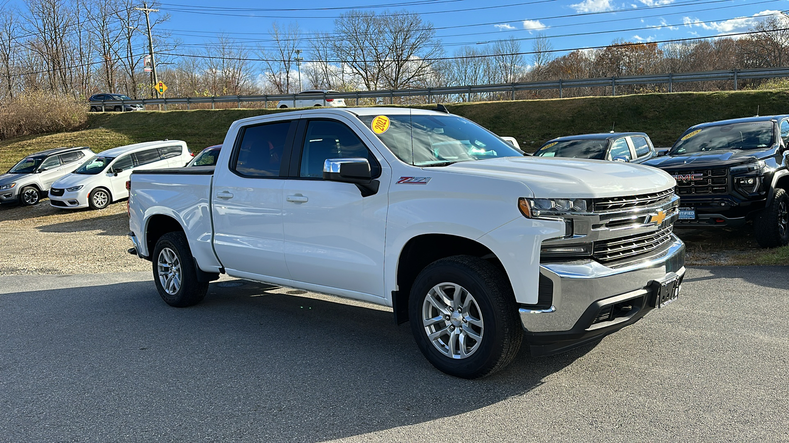 2021 CHEVROLET SILVERADO LT 2