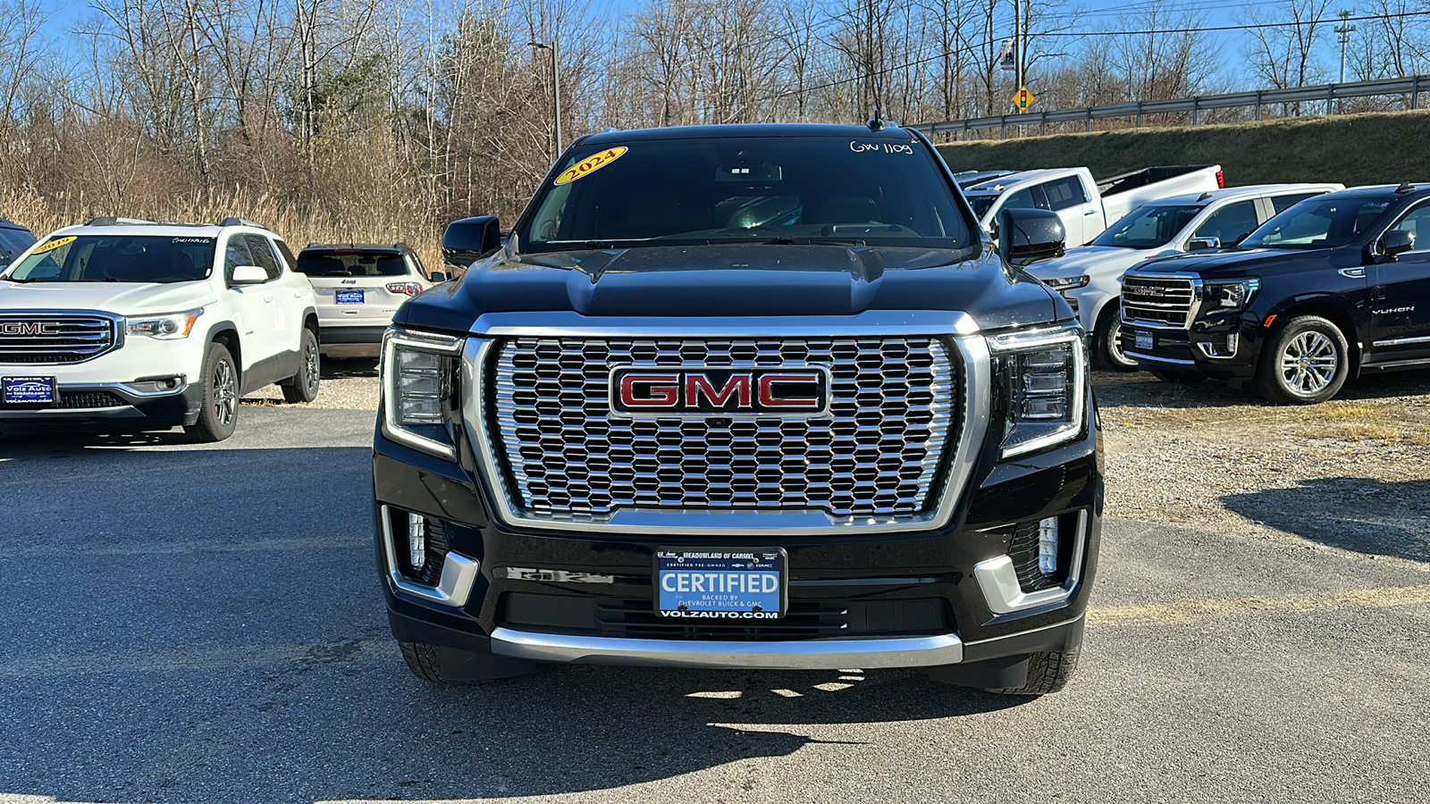 2024 GMC YUKON DENALI 8