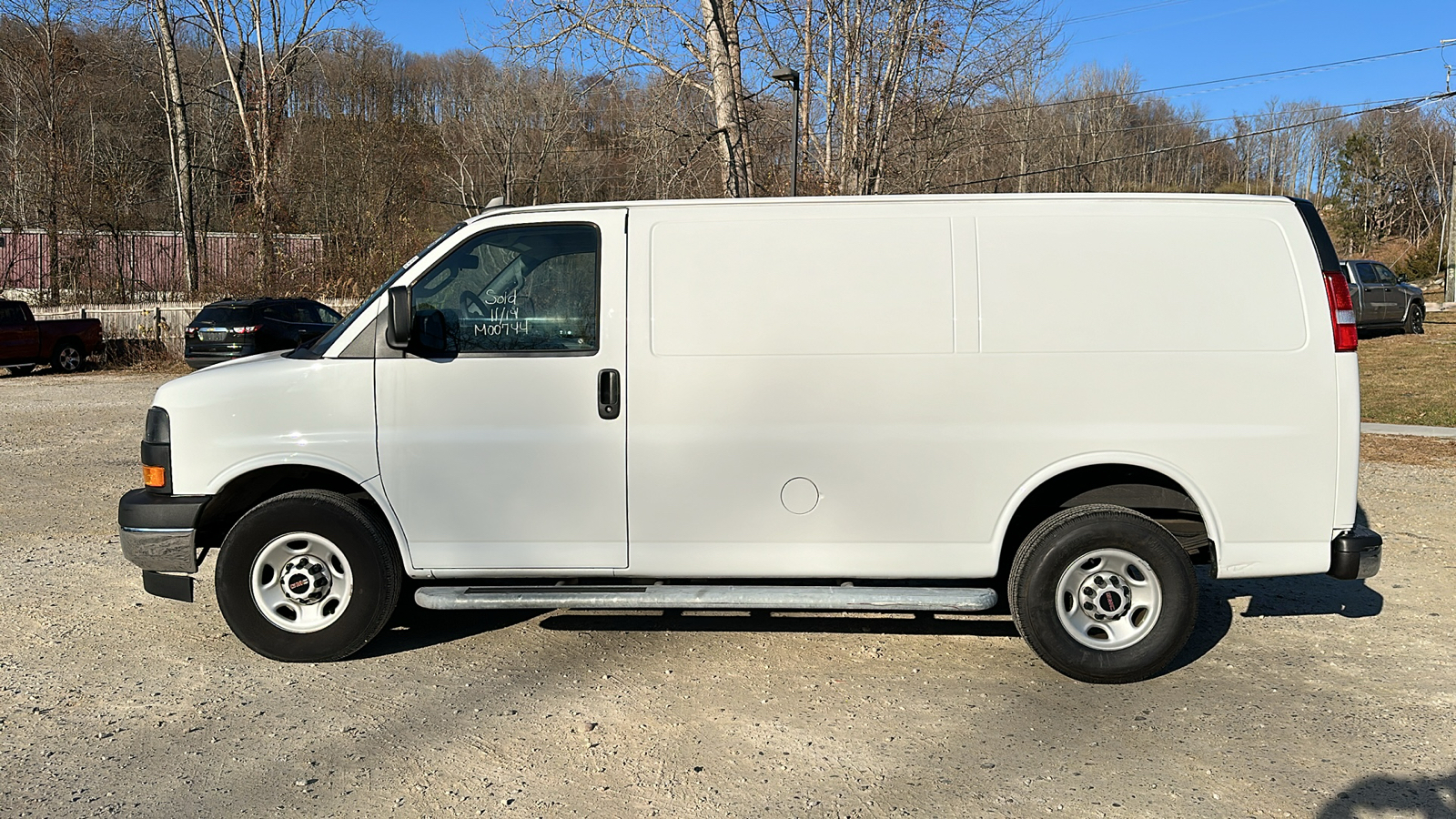 2022 GMC SAVANA CARGO VAN BASE 7