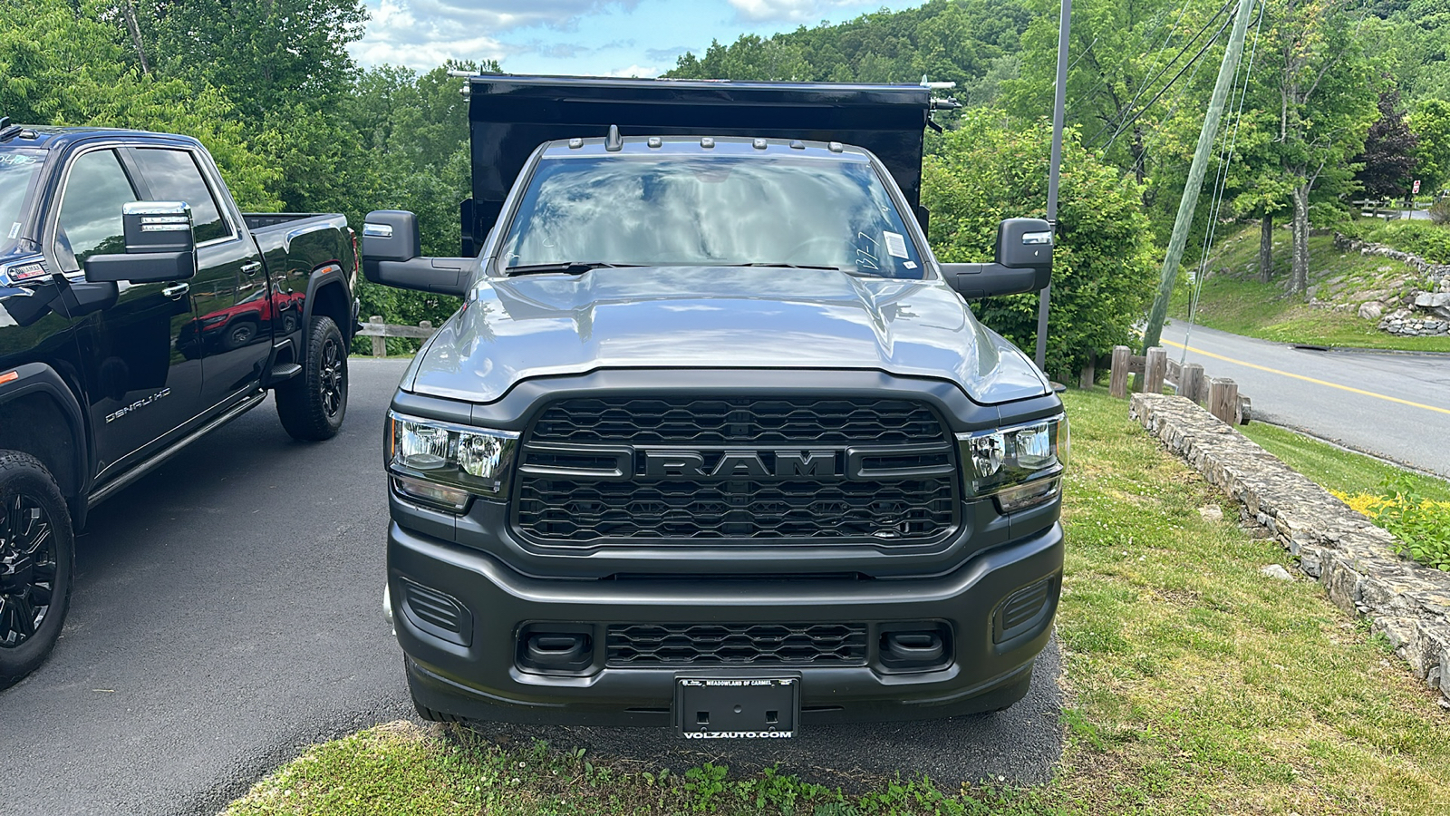 2023 Ram 3500 Chassis Cab Tradesman 3