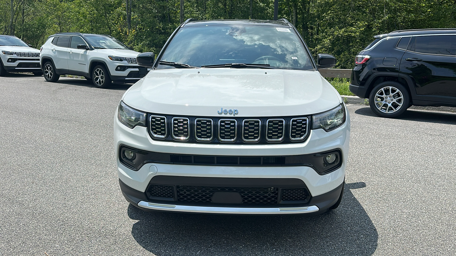 2024 Jeep Compass Limited 3