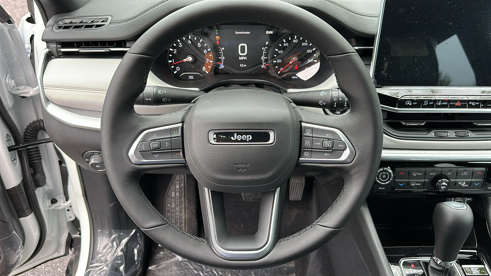 2024 Jeep Compass Limited 9