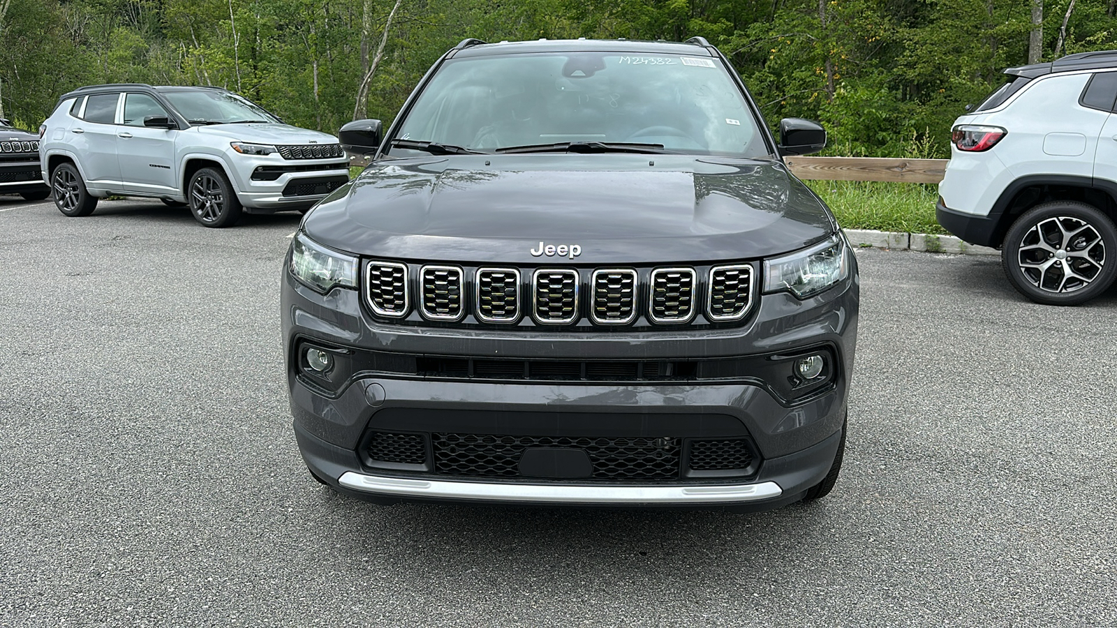 2024 Jeep Compass Limited 3