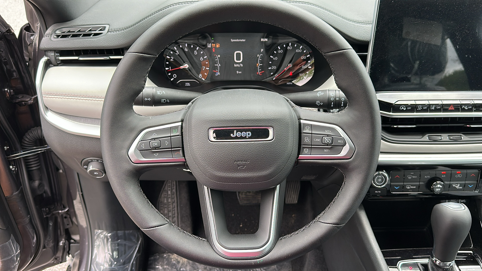 2024 Jeep Compass Limited 9