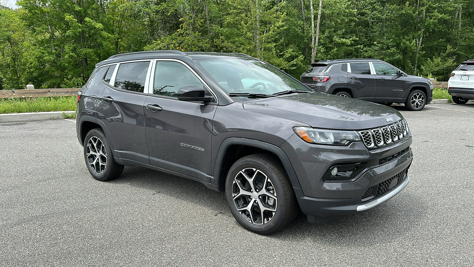 2024 Jeep Compass Limited 2