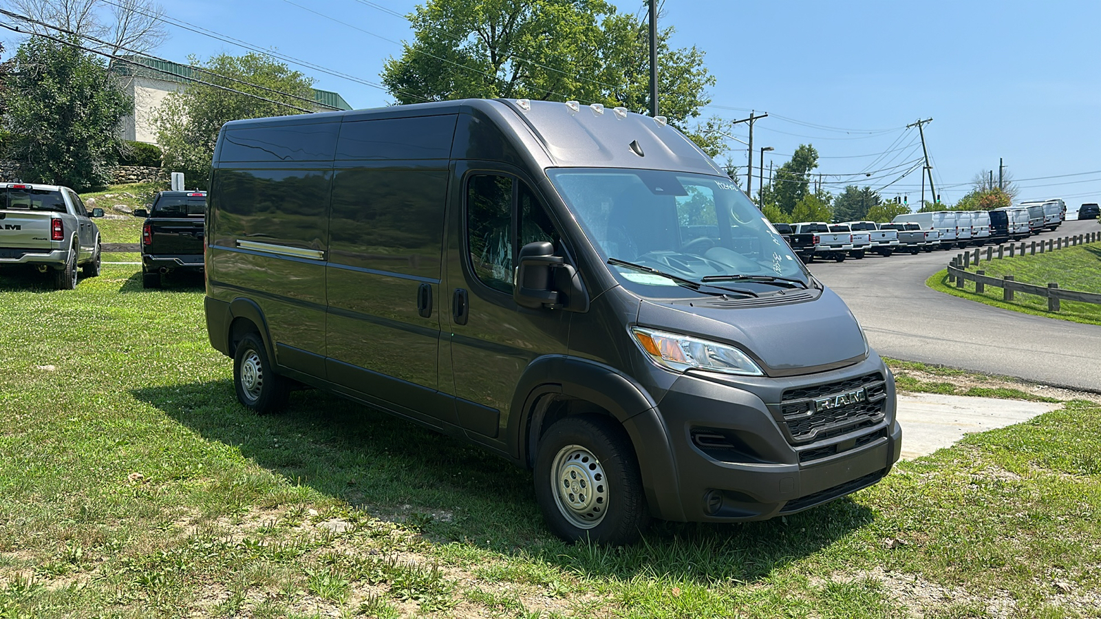 2024 Ram ProMaster Cargo Van Tradesman 2