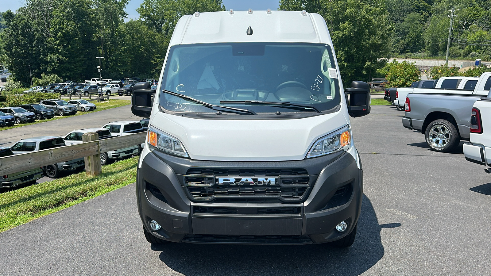 2024 Ram ProMaster Cargo Van Tradesman 3