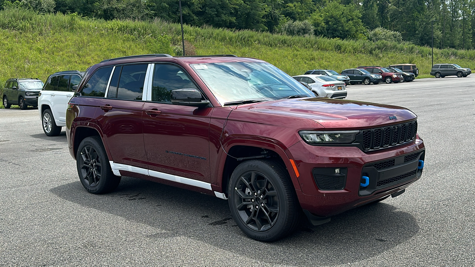 2024 Jeep Grand Cherokee 4xe Anniversary Edition 2