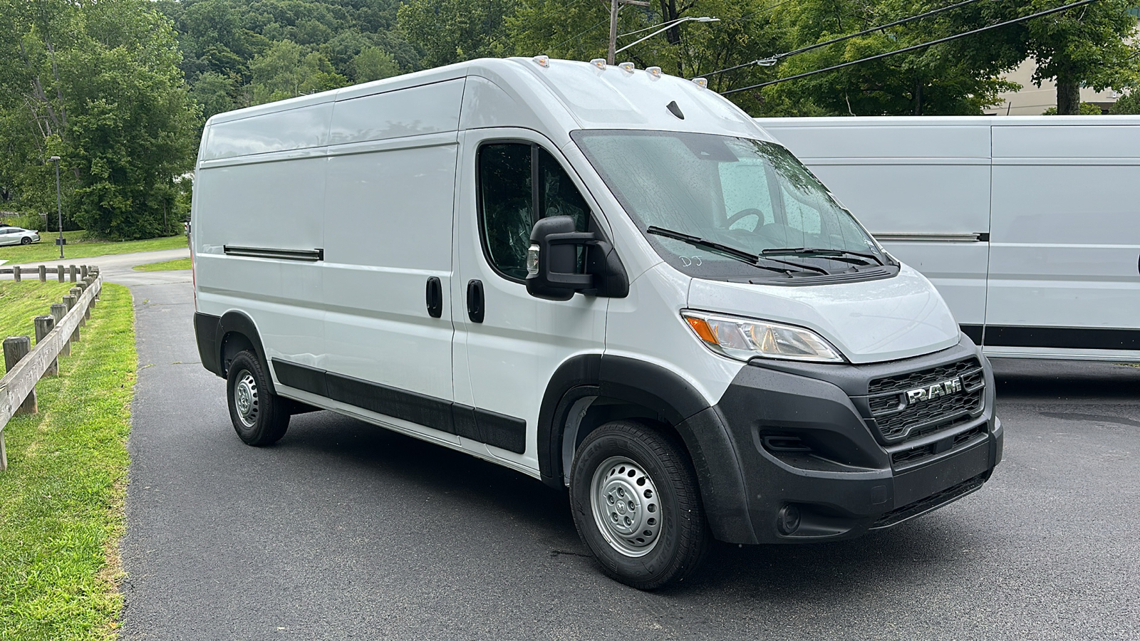 2024 Ram ProMaster Cargo Van Tradesman 2