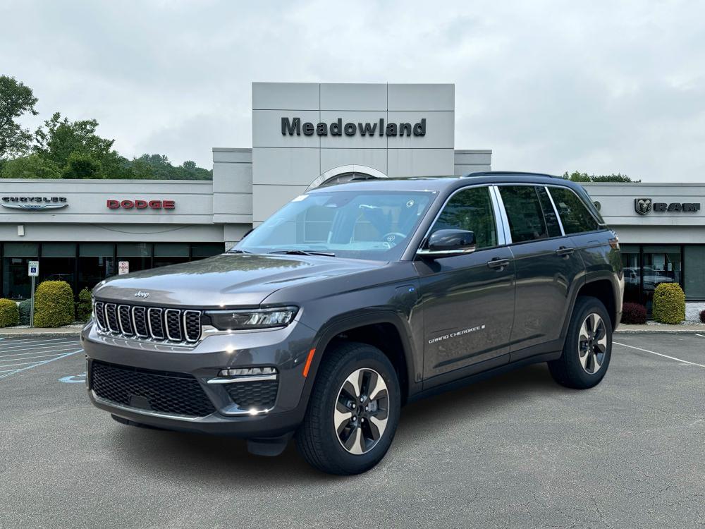 2024 Jeep Grand Cherokee 4xe BASE 1