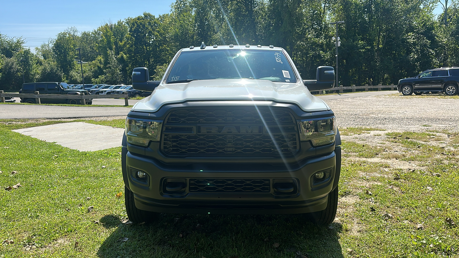 2024 Ram 5500 Chassis Cab Tradesman 3