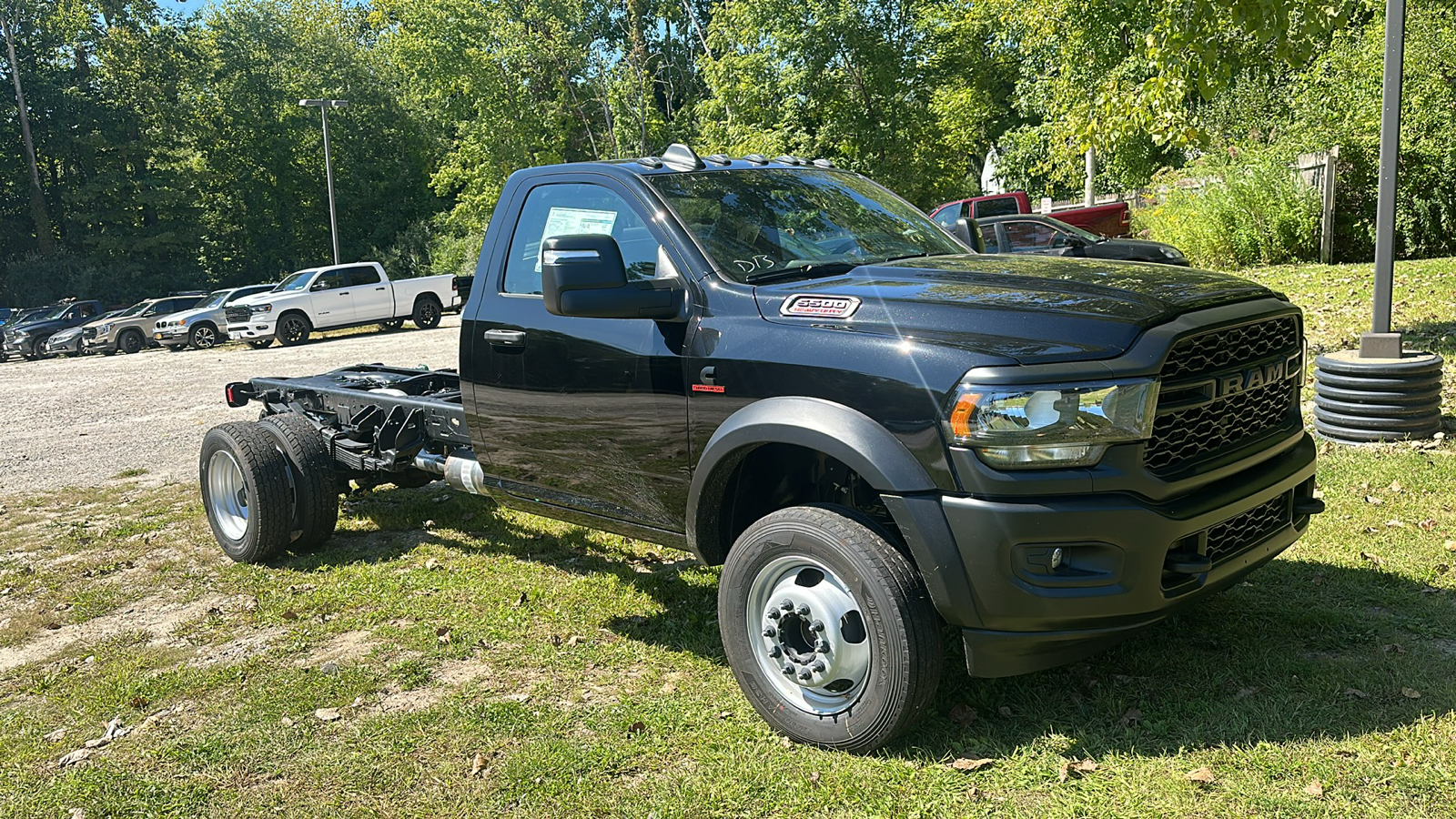 2024 Ram 5500 Chassis Cab Tradesman 2