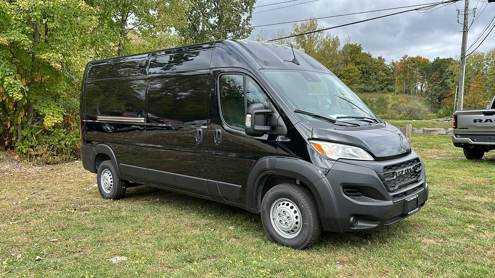 2025 Ram ProMaster Cargo Van Tradesman 2