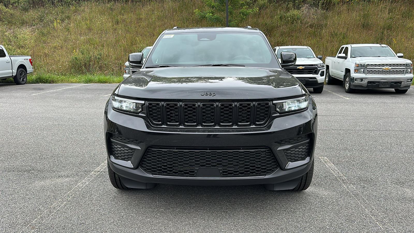 2025 Jeep Grand Cherokee Altitude X 3