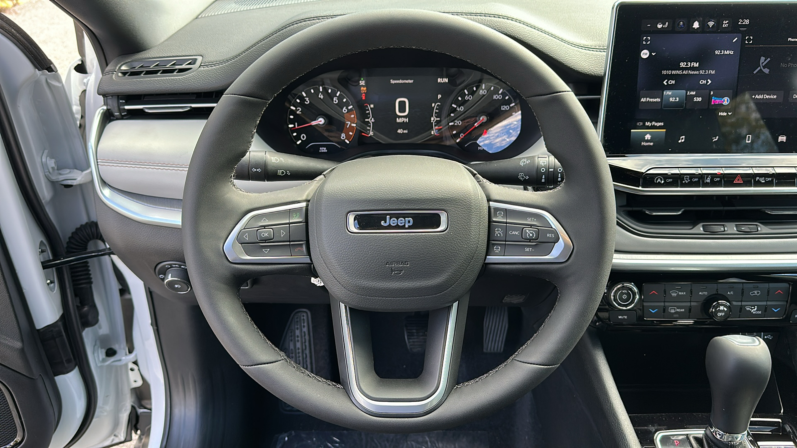 2025 Jeep Compass Limited 9