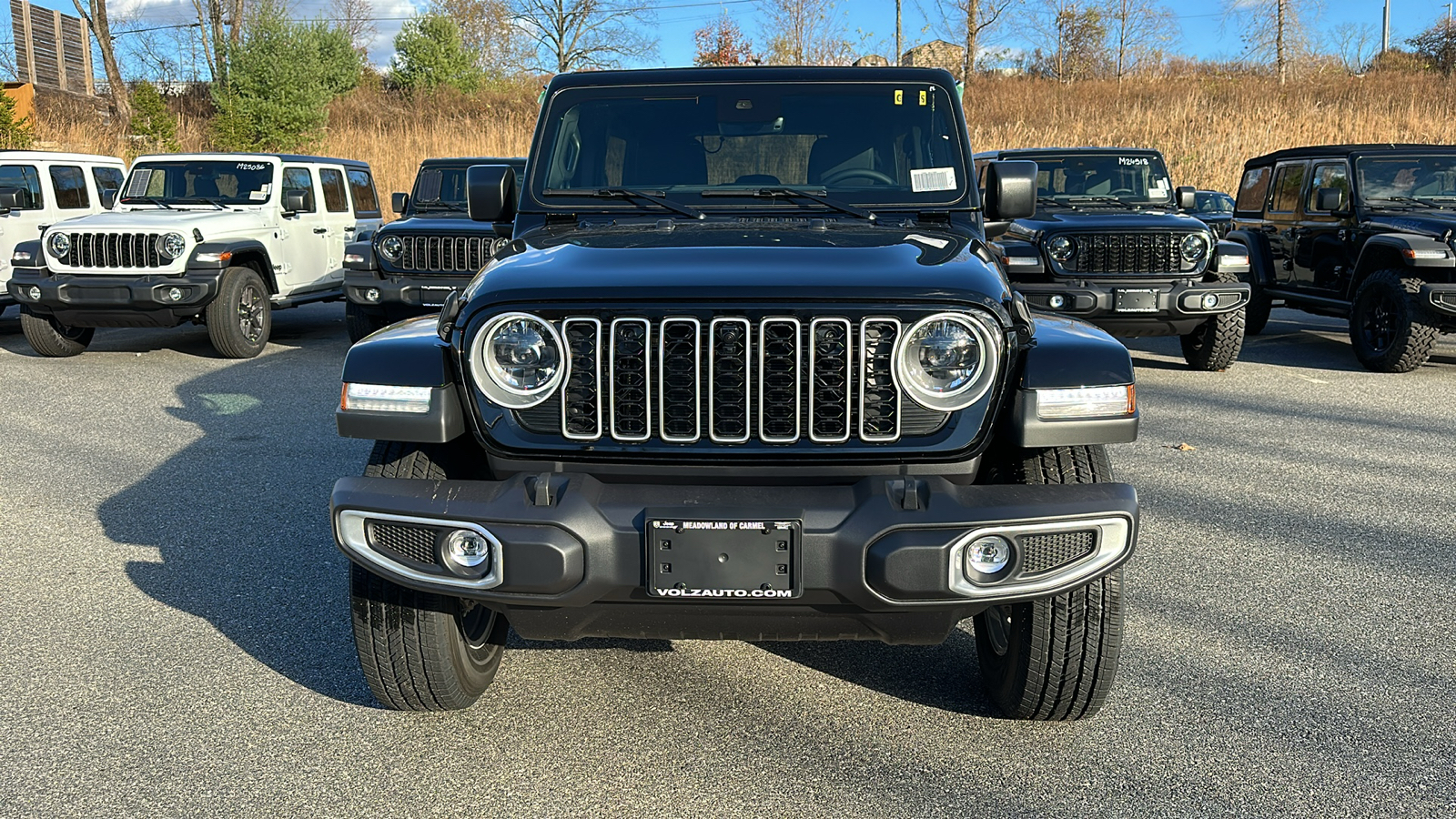 2025 Jeep Wrangler Sahara 3