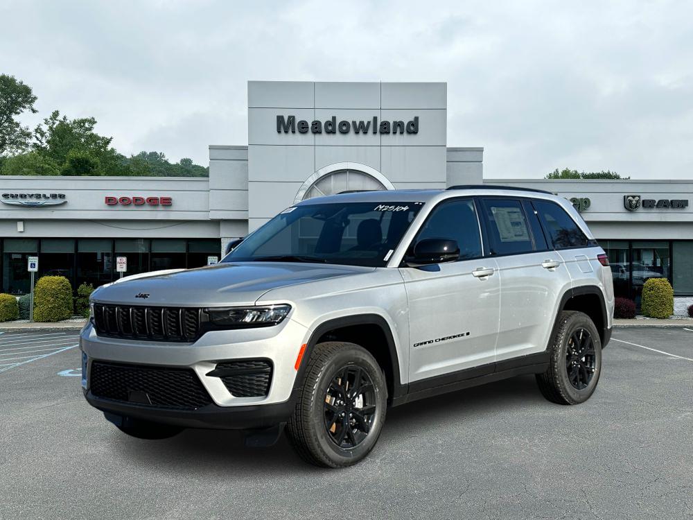 2025 Jeep Grand Cherokee Altitude X 1