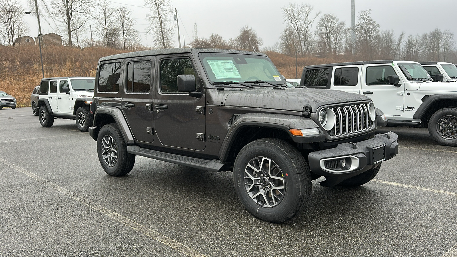 2025 Jeep Wrangler Sahara 2