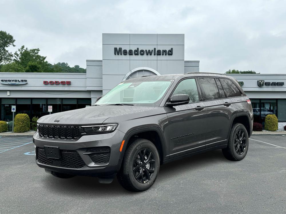 2025 Jeep Grand Cherokee Altitude X 1