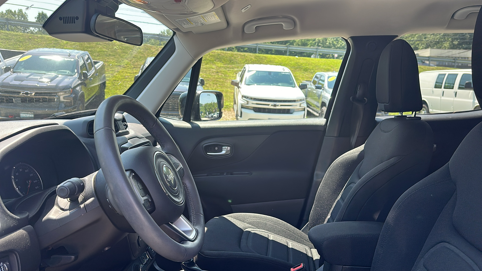 2021 JEEP RENEGADE LATITUDE 8