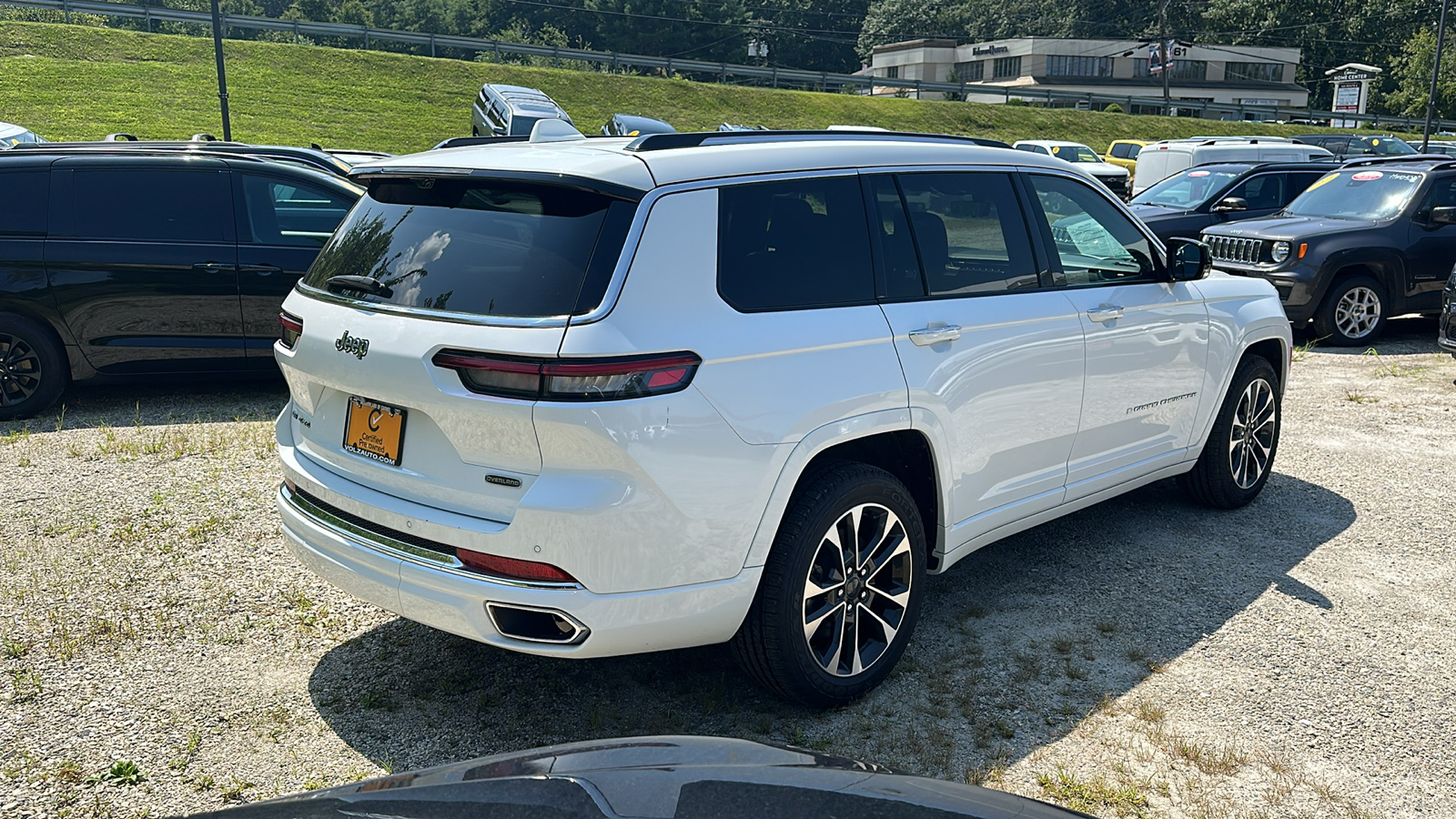 2021 JEEP GRAND CHEROKEE L OVERLAND 5