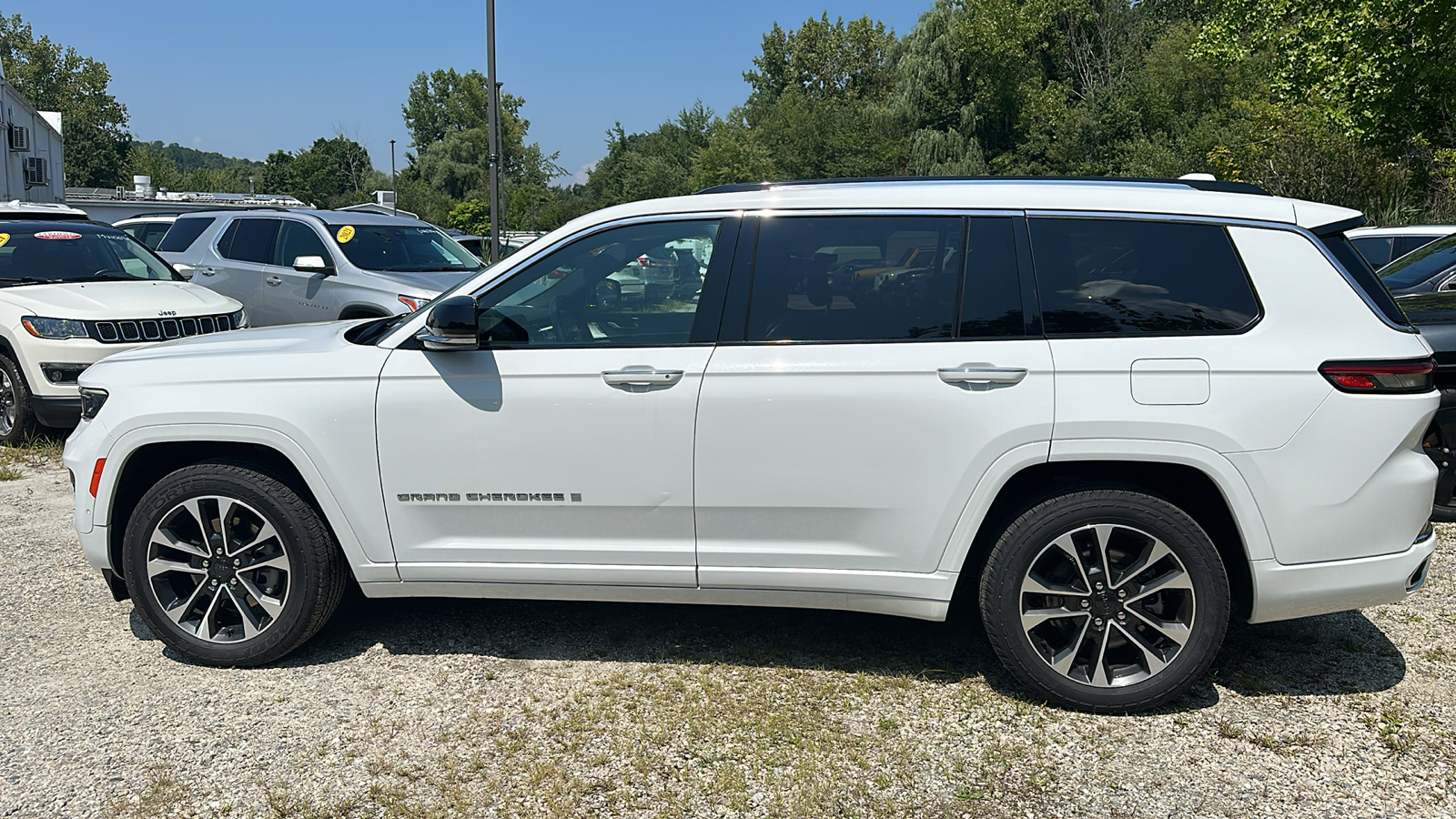 2021 JEEP GRAND CHEROKEE L OVERLAND 8