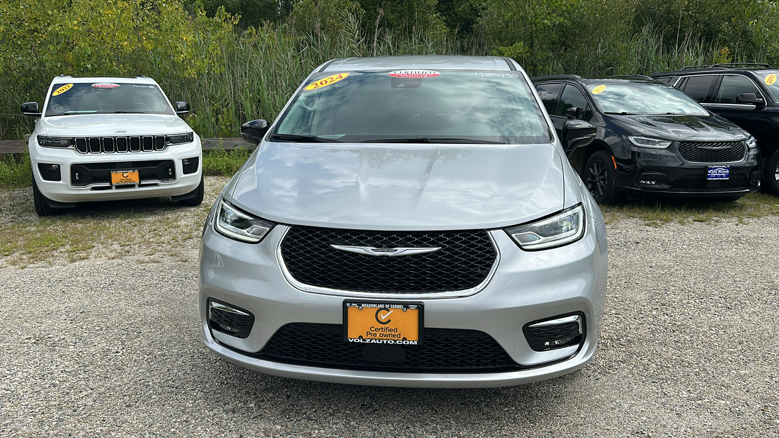 2024 CHRYSLER PACIFICA TOURING L 8