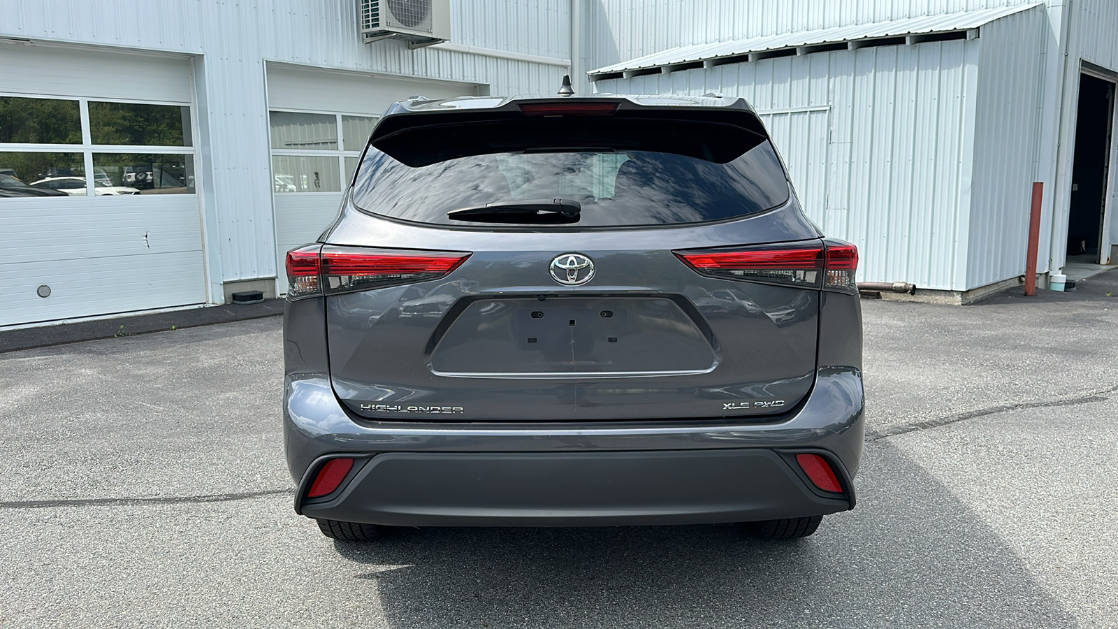 2021 TOYOTA HIGHLANDER XLE 5