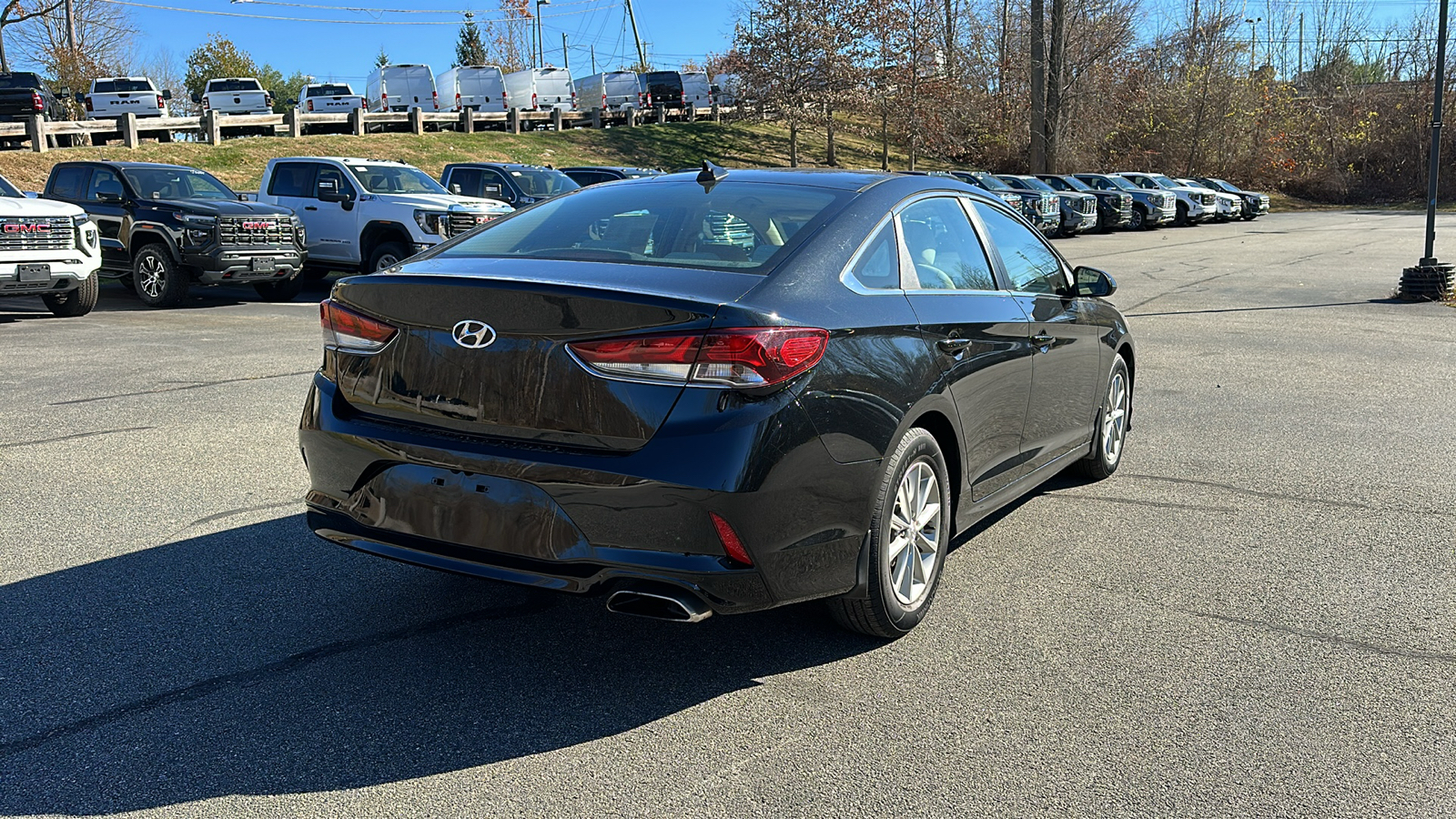 2019 HYUNDAI SONATA SE 4