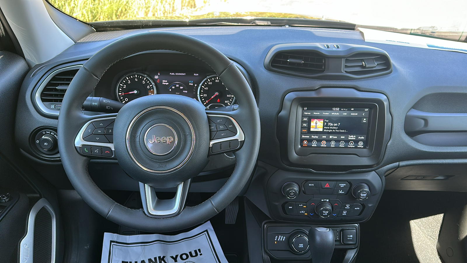 2021 JEEP RENEGADE LATITUDE 27